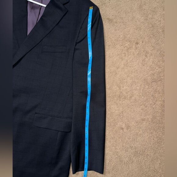 Super 100’s custom suit - Picture 6 of 8